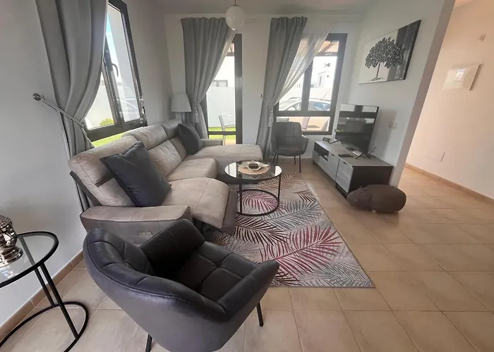 Casa Panadero's, 3 Bed With Heated Pool 普拉亚布兰卡