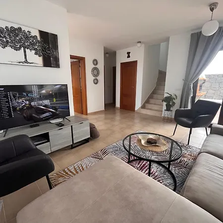 Vila Casa Panadero's, 3 Bed With Heated Pool
