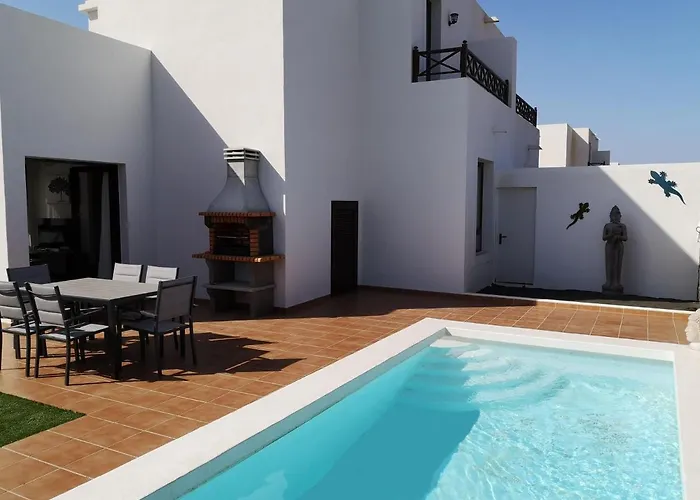 Casa Panadero's, 3 Bed With Heated Pool فيلة